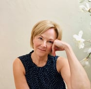alerie Dennis